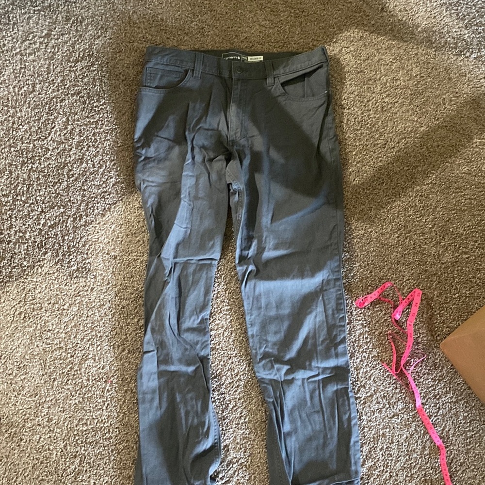 Cathartt men’s cargo jeans 34x32